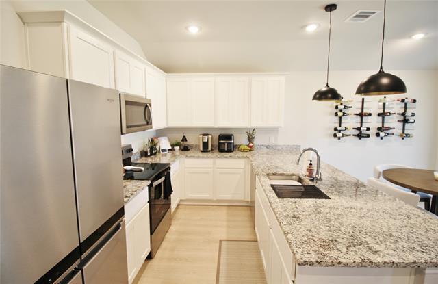 Building Photo - 3225 Purple Ash Dr