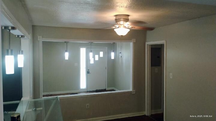 Building Photo - 3735 California Ave