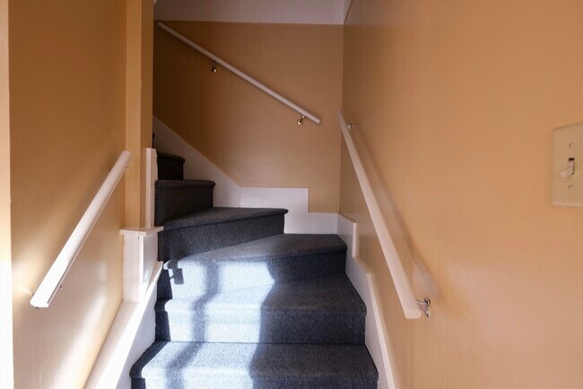 Building Photo - 26 Cleveland St