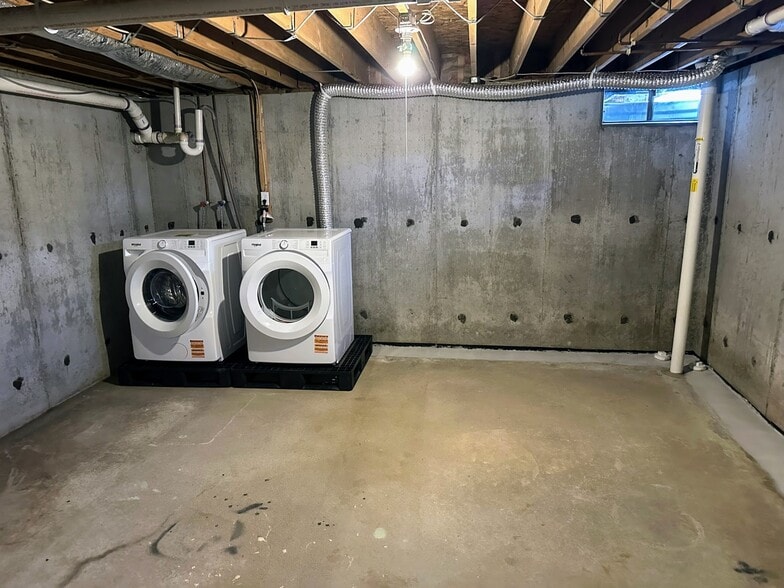 Brand new washer/dryer - 489 Boston Neck Rd