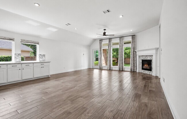 Building Photo - 126 Canary Island Cir