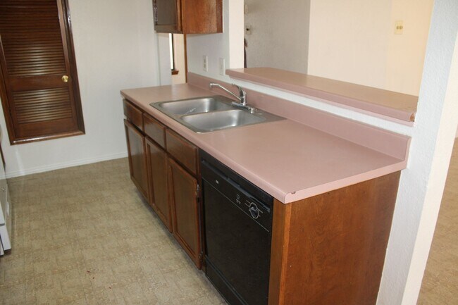 Building Photo - 1472 Sierra De Oro Dr