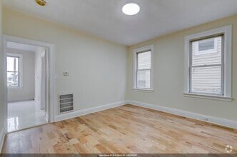 Building Photo - 667 Liberty Ave