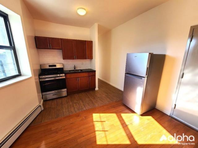 Building Photo - 1 bedroom in BROOKLYN NY 11211