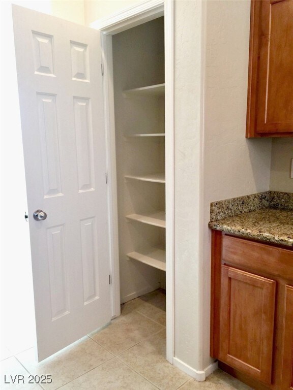 Building Photo - 6828 Woodland Vase Ct