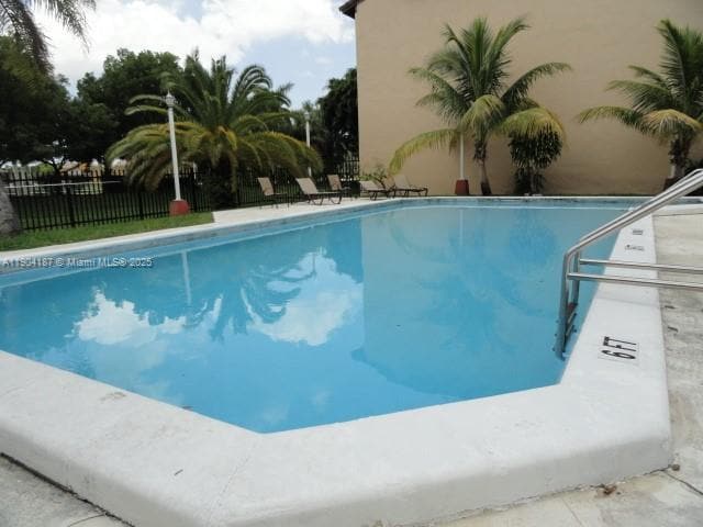 Building Photo - 9905 NW 9th St Cir