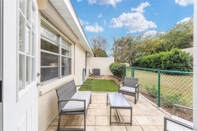 Building Photo - 9382 SW 89th Court Rd