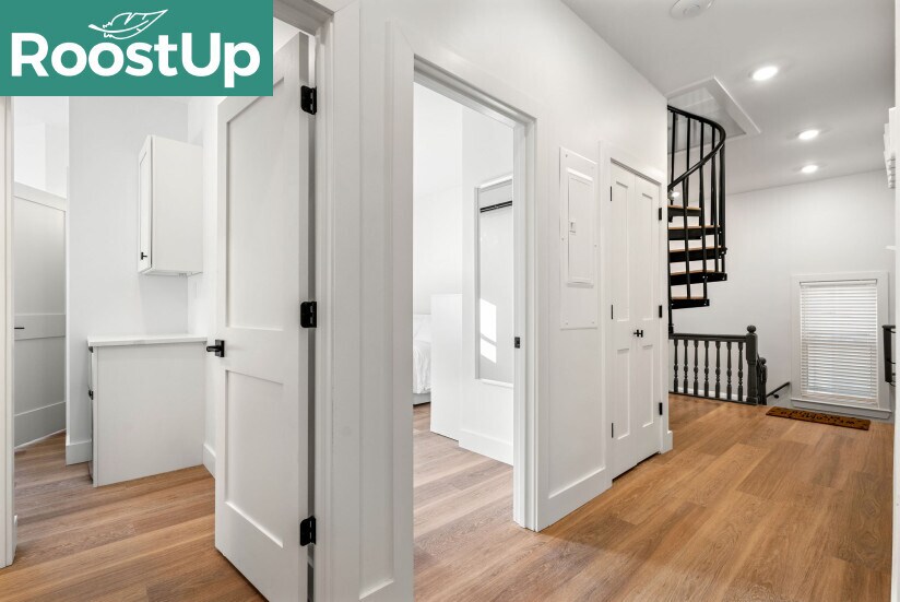Building Photo - Furnished Private Bedroom in New Mission Hill