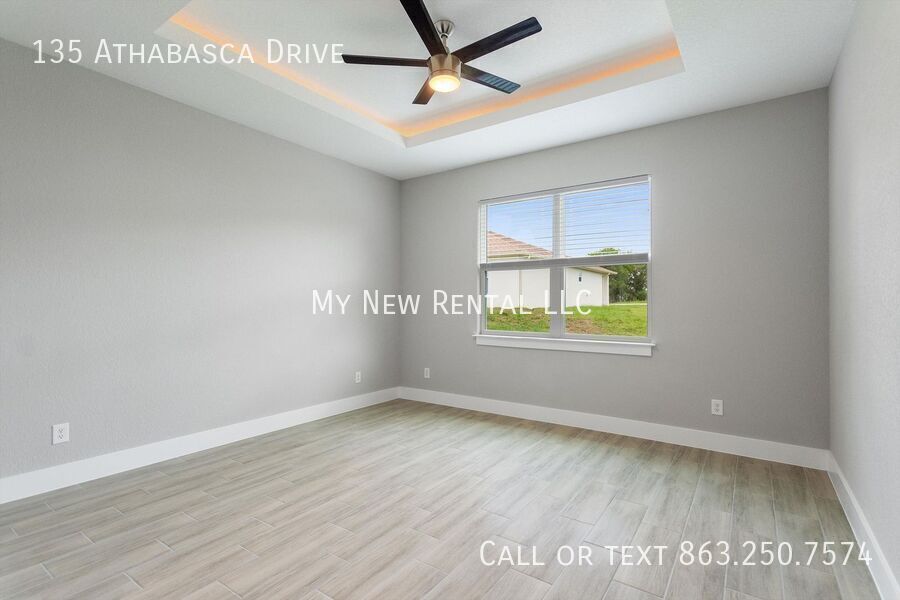 Building Photo - 135 Athabasca Dr