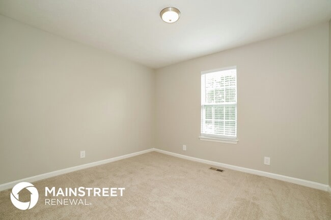 Building Photo - 5245 Cascade Hills Cir SW