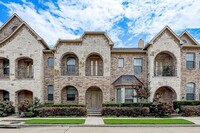 Building Photo - 2518 Adam Ln