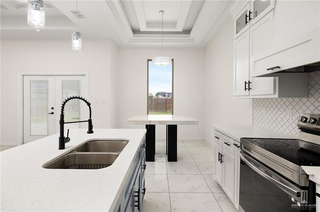 Building Photo - 23 Isabella Grace St