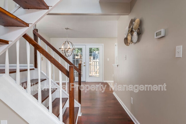 Building Photo - 4614 Pine Trace Dr