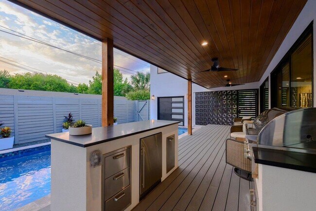 Building Photo - 1003 Taffy Ct