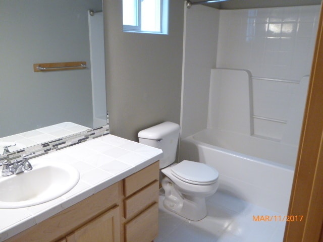 Building Photo - Beautiful 4 Bed 2.5 Bath Home in Mill Creek