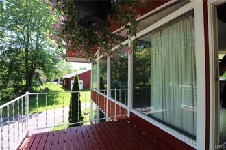 Building Photo - 6363 Muskrat Bay Rd