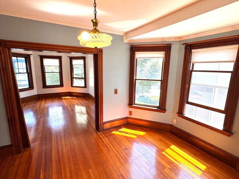 Living Room & Dining - 104 Hancock St