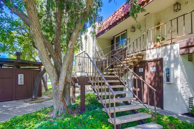 Building Photo - Modern Comfort and Scenic Views in San Carlos