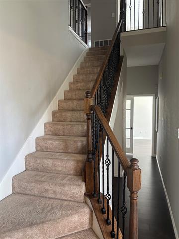 Building Photo - 1501 Mission Ridge Trail
