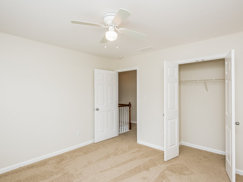 Building Photo - 3067 Woodbridge Ln
