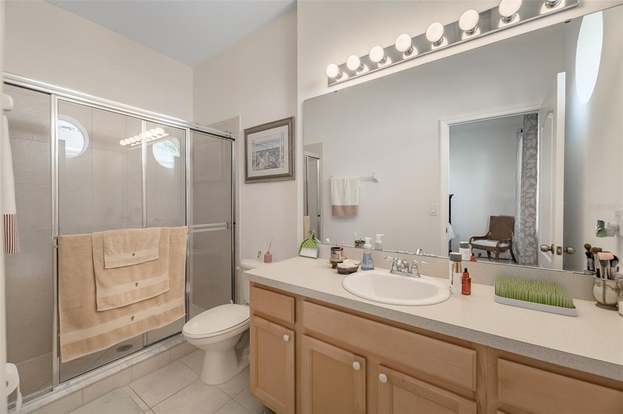 Building Photo - 366 Chelsea Dr