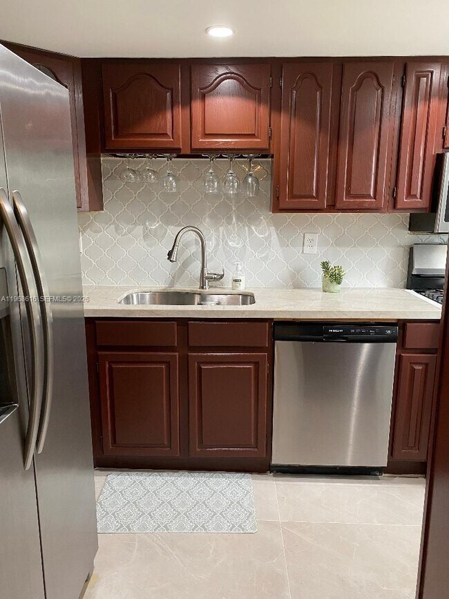 Building Photo - 11339 SW 71st Ln