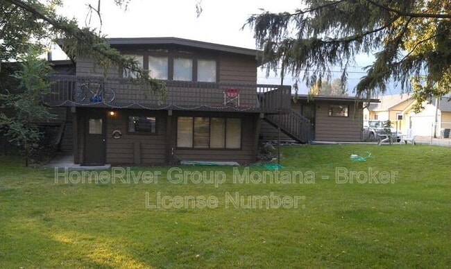 Building Photo - 705 Minnesota Ave