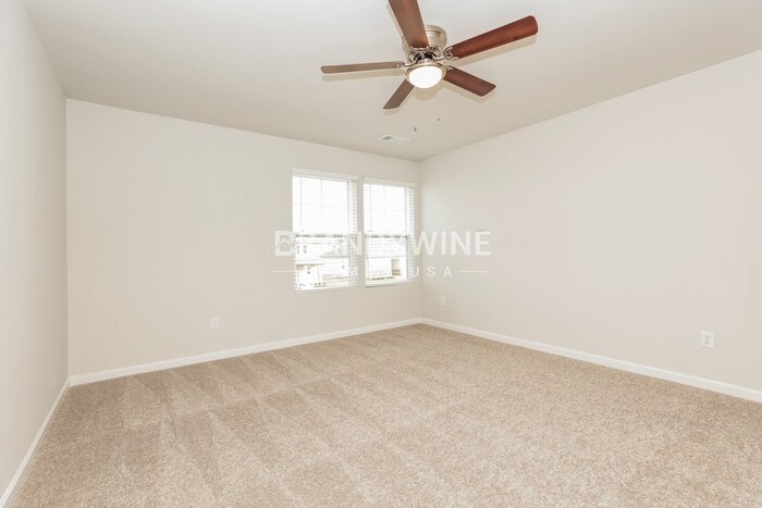 Building Photo - 325 Dearborn Sta