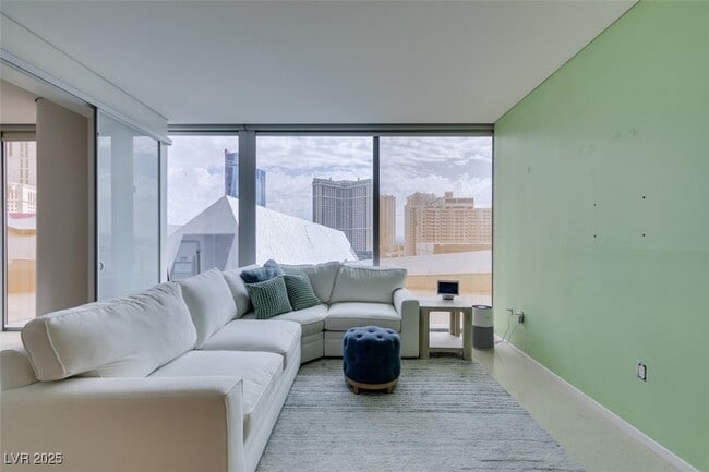 Building Photo - 3722 Las Vegas Blvd S