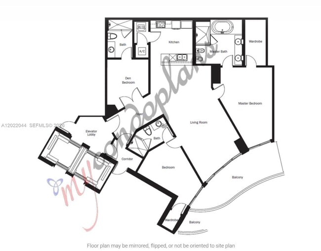 Building Photo - 15811 Collins Ave