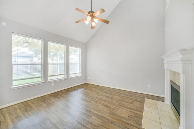 Building Photo - 21626 Shallow Glen Ln