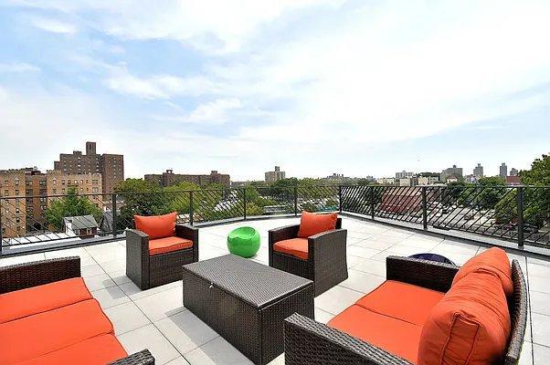 Building Photo - 2 bedroom in BRONX NY 10460