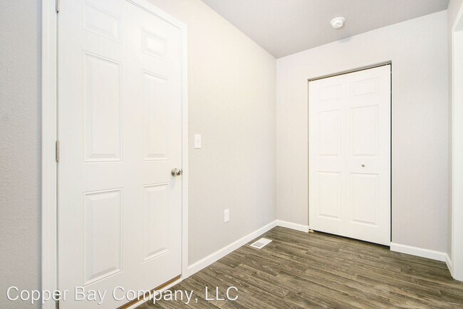Building Photo - 4 br, 2.5 bath House - 1550 Jacqueline Drive