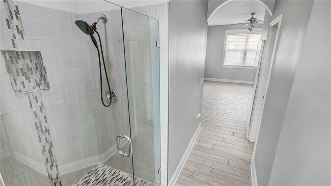 Building Photo - 3833 Siskin Dr