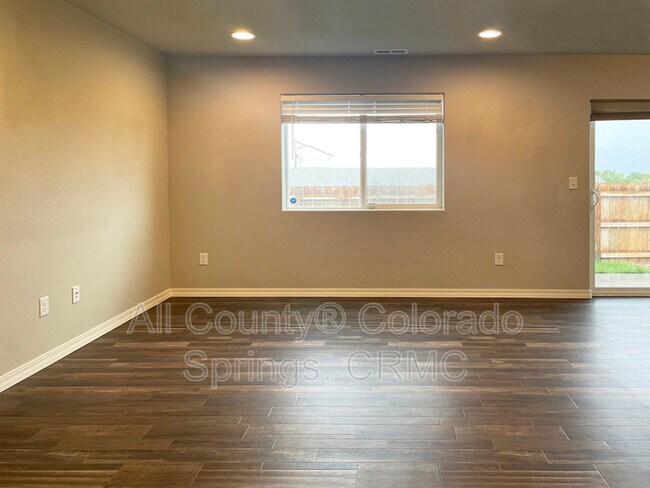 Building Photo - 862 Technology Ct