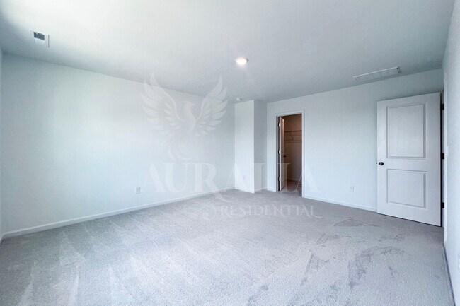 Building Photo - 1421 Jay Rd