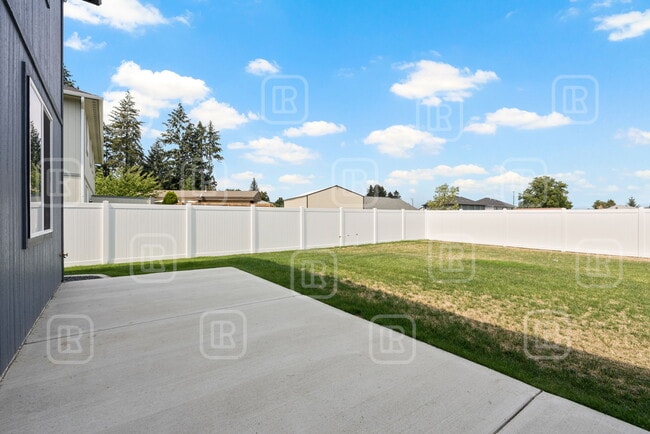 Building Photo - 14321 E 13th Ave