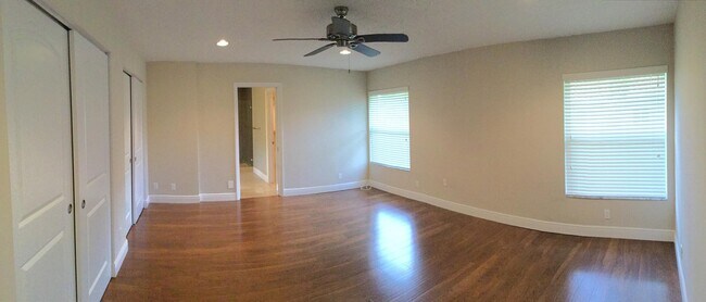 Building Photo - 6593 Serena Ln