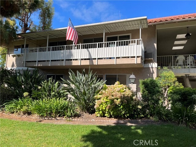 Building Photo - 953 Avenida Carmel