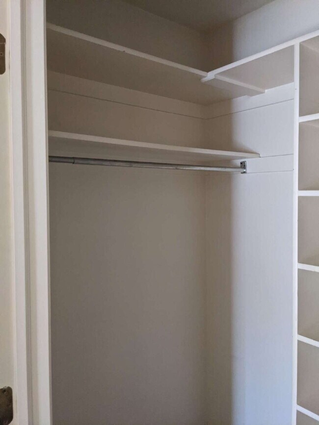 Building Photo - 3-Bed Townhouse in Saint George with Spacious 1400 Sq Ft Layout "