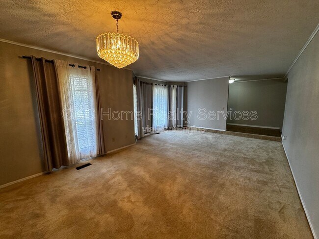 Building Photo - 6300 Brookside Dr