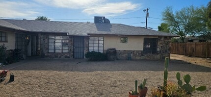 Building Photo - 6212 N 12th St