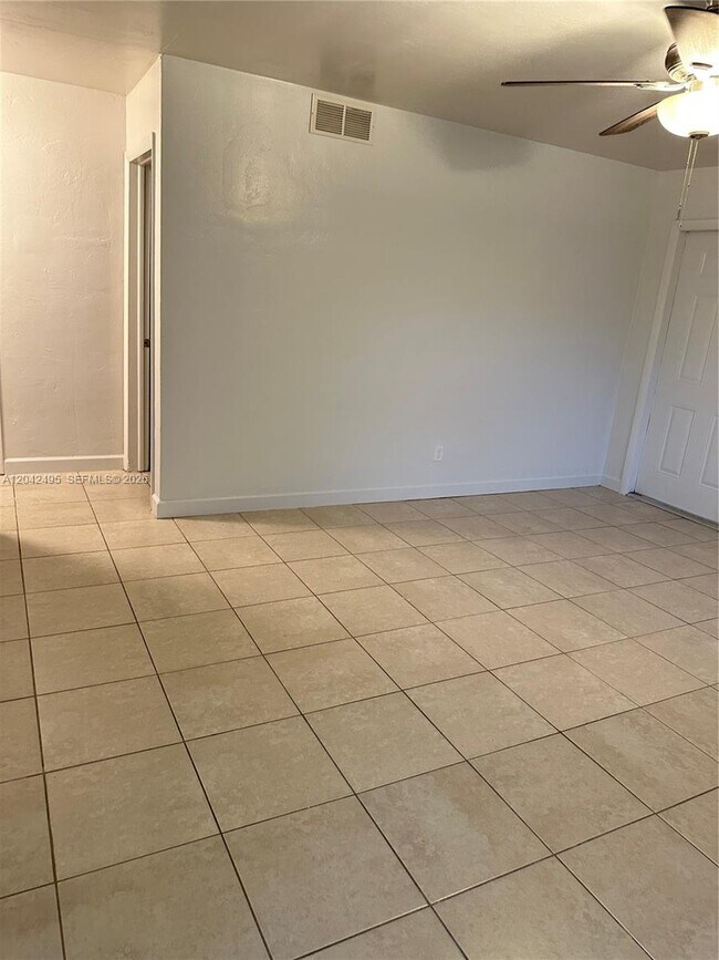 Building Photo - 22851 SW 157th Ave