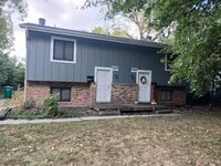 Building Photo - 2818 Ross Rd