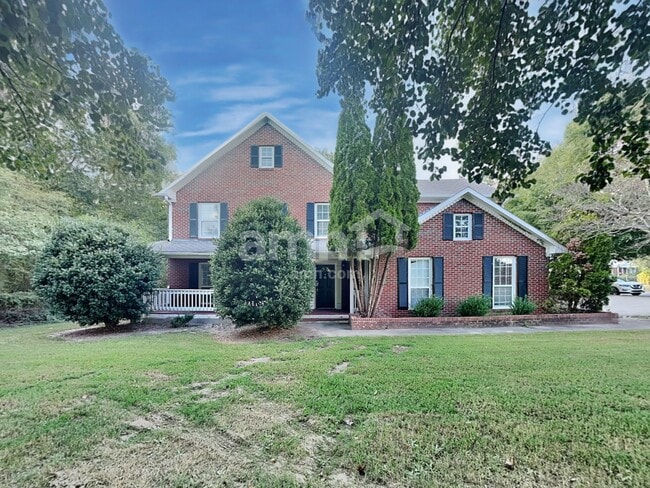 Building Photo - 1729 Temple Johnson Rd