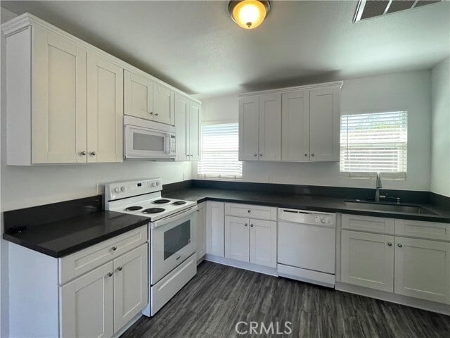 Building Photo - 10189 Base Line Rd