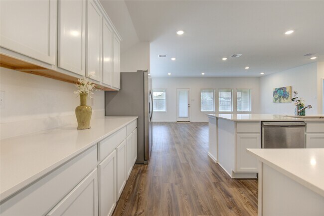Building Photo - 2554 Olivine Stone Dr