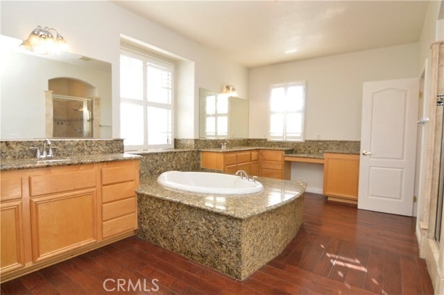 Building Photo - 9595 Shadowgrove Dr