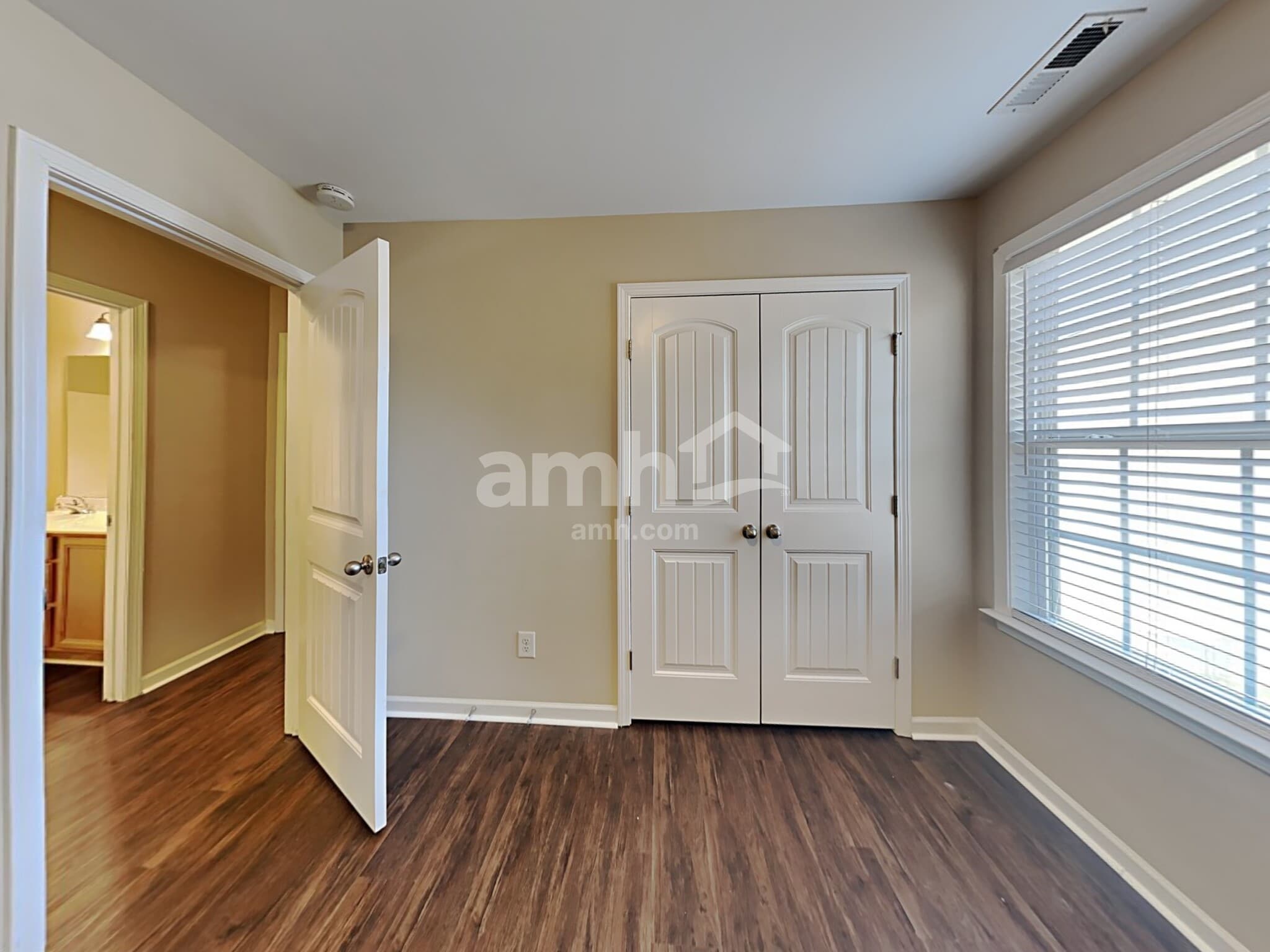 Building Photo - 6300 Slopeside Ct