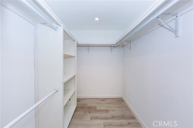 Building Photo - 232 W Linden Ave